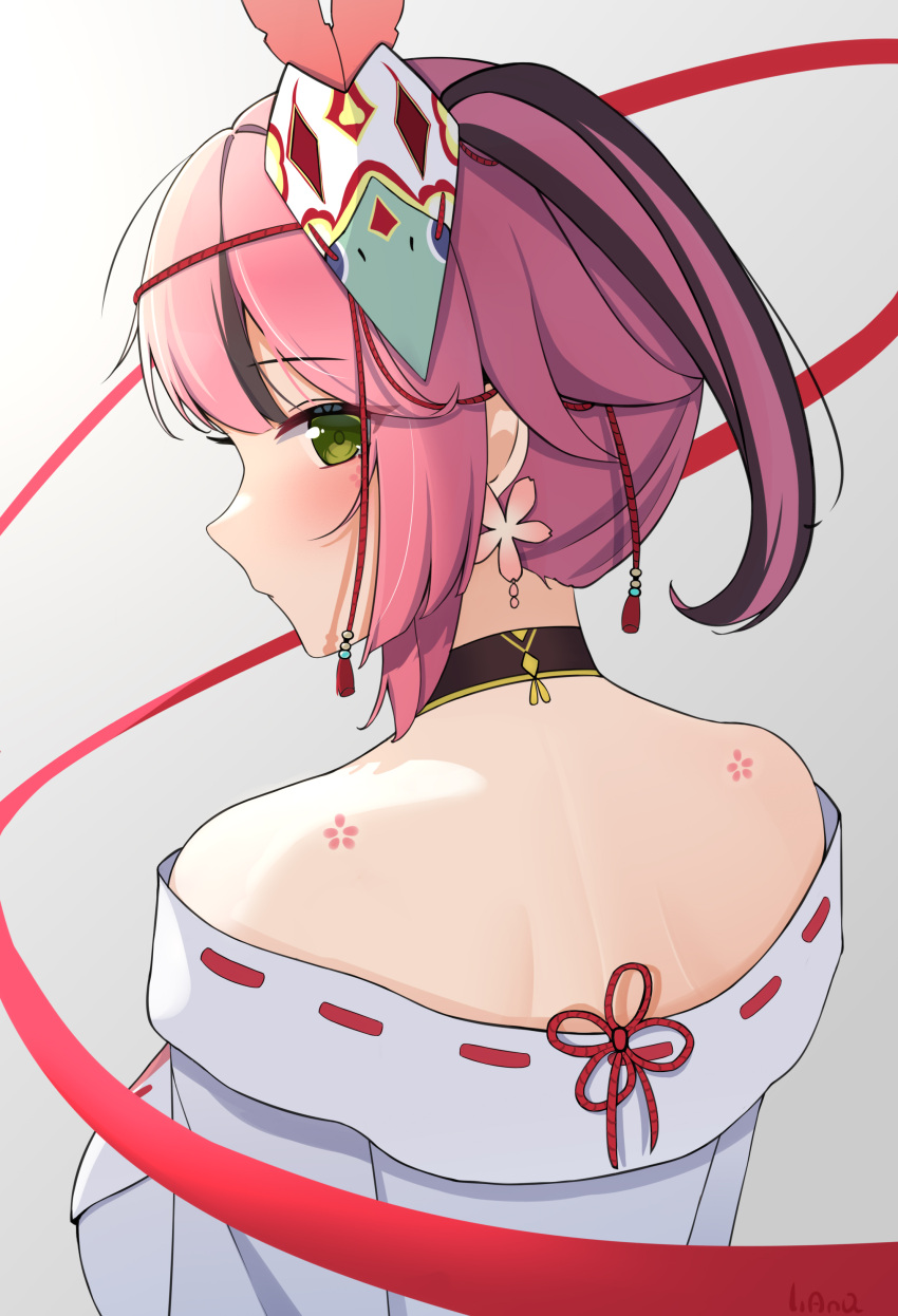 1girl, absurdres, bare_shoulders, breasts, closed_mouth, commentary_request, dress, flower