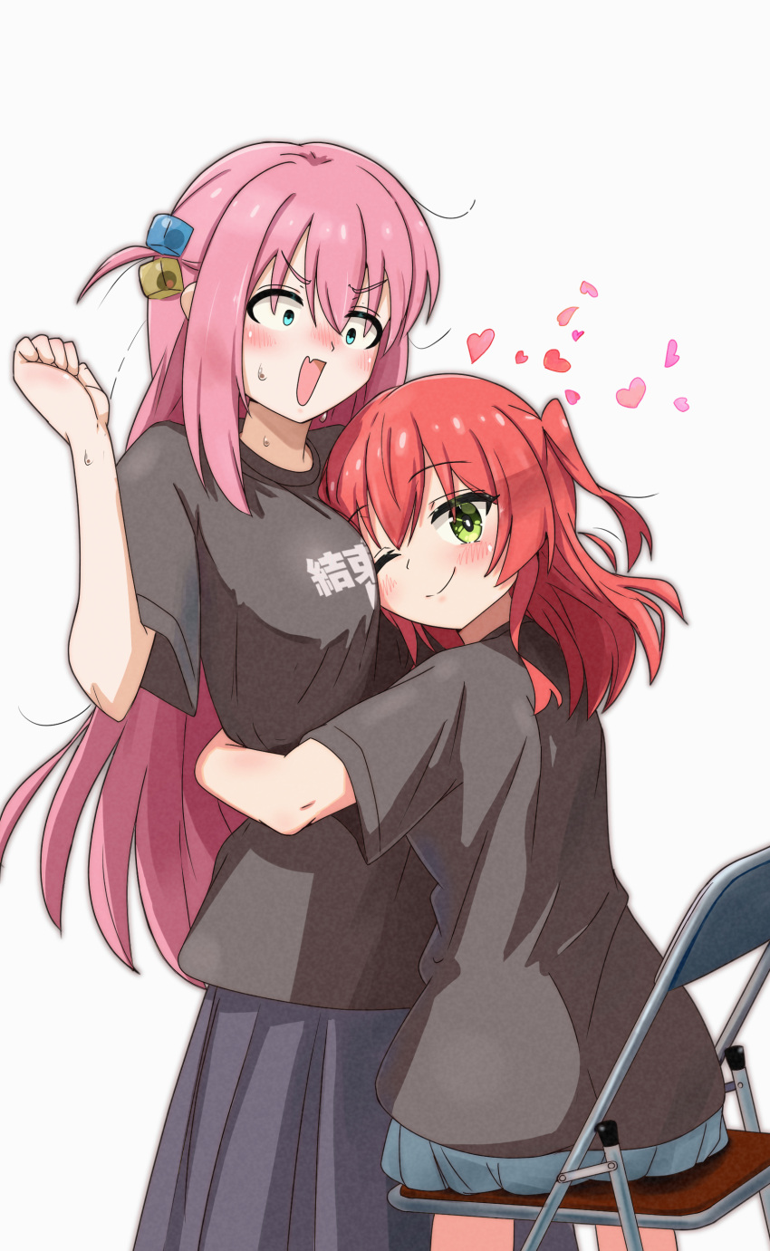 2girls, absurdres, black_shirt, blue_eyes, blue_skirt, blush, bocchi_the_rock!, commentary_request, cube_hair_ornament, gotoh_hitori, grey_skirt, hair_ornament, highres, hug, kessoku_band, kessoku_band_t-shirt, kita_ikuyo, long_hair, multiple_girls, pink_hair, red_hair, shirt, side_ahoge, side_ponytail, sim_evo, simple_background, sitting, skirt, white_background, yellow_eyes, yuri