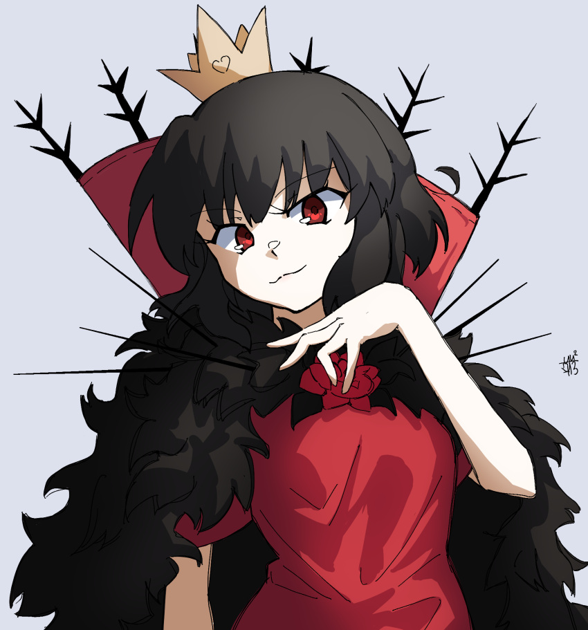 7kitte, black_hair, black_souls, black_souls_2, cape, commentary_request, crown, dress, flower, fur_cape, fur_trim, highres, light_smile, lorina_(black_souls), pale_skin, queen, red_dress, red_eyes, red_flower, red_rose, rose, short_hair, smile, white_background
