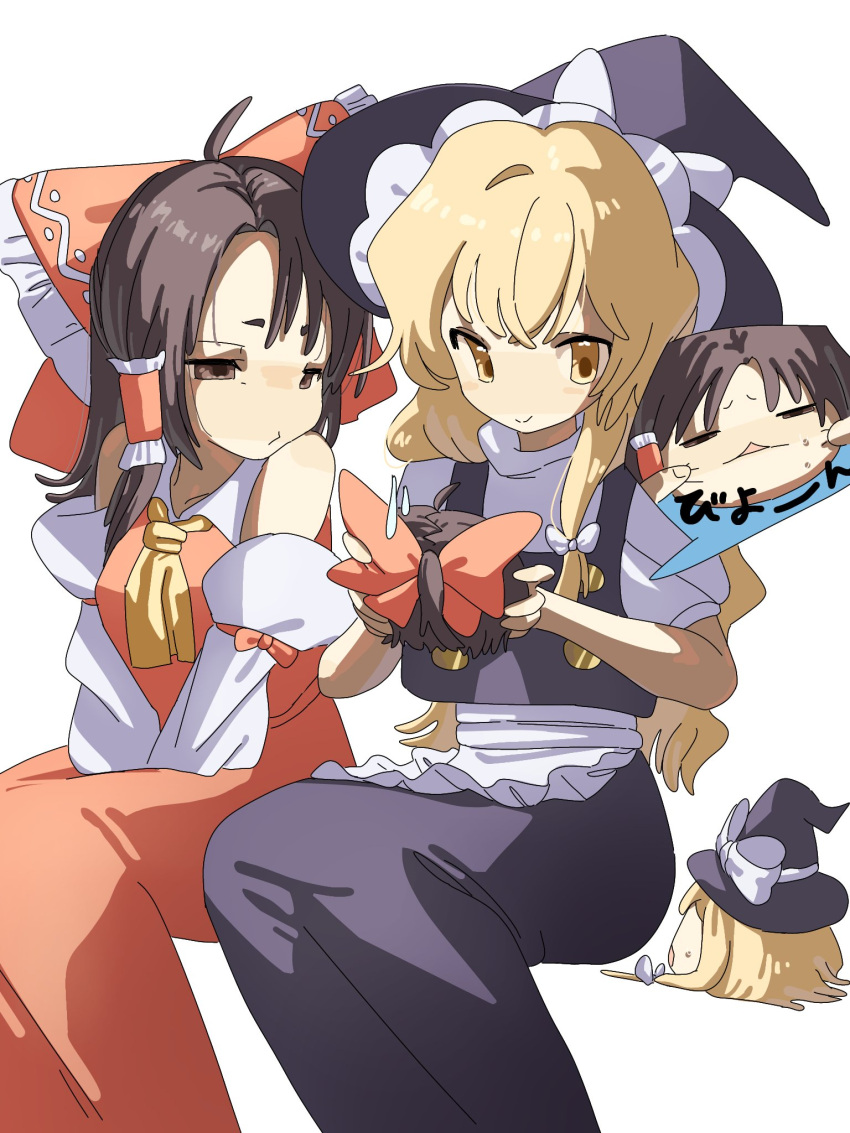 2girls, ahoge, apron, ascot, asymmetrical_bangs, between_legs, black_hair, black_skirt, black_vest, blonde_hair, blush, blush_stickers, braid, brown_eyes, cheek_pinching, collar, collarbone, commentary_request, detached_sleeves, hair_ribbon, hair_tubes, hakurei_reimu, hand_between_own_legs, hat, hat_ribbon, highres, kirisame_marisa, looking_at_another, medium_hair, mozupoko, multiple_girls, nontraditional_miko, pinching, red_ribbon, red_skirt, red_vest, ribbon, shirt, single_braid, sitting, skirt, smile, touhou, vest, white_apron, white_background, white_shirt, wide_sleeves, witch_hat, yellow_ascot, yellow_eyes, yukkuri_shiteitte_ne