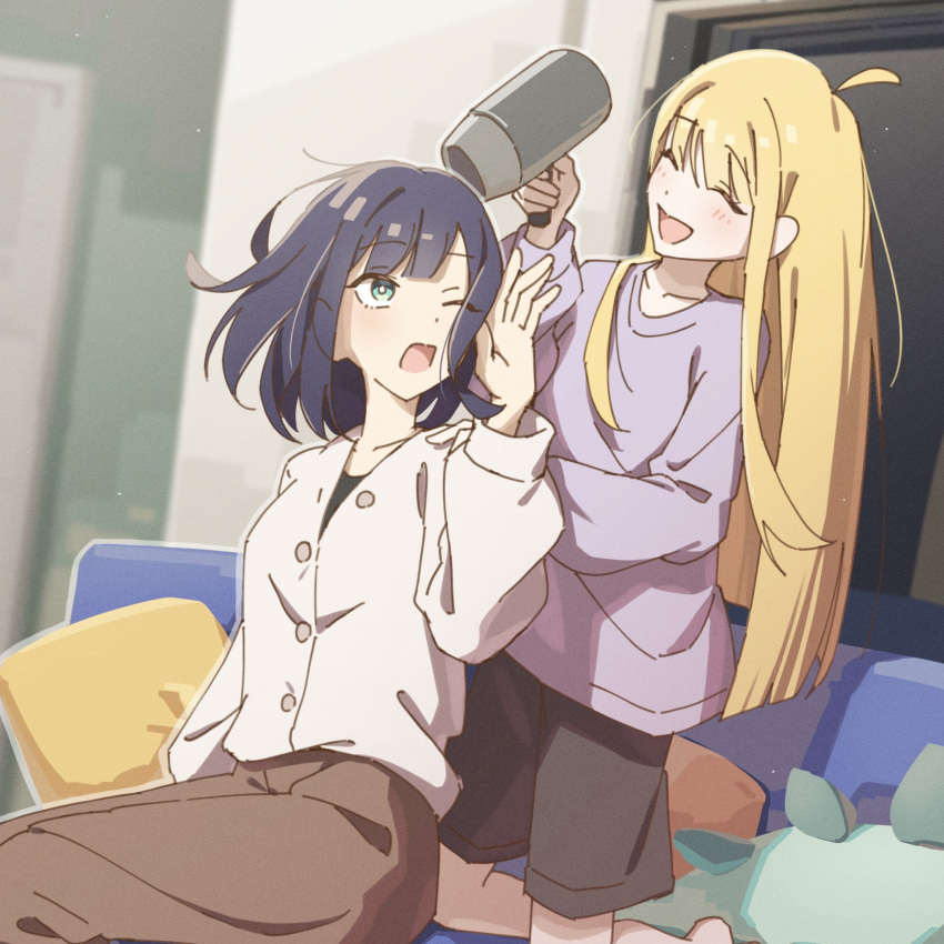 2girls, ahoge, auklet5580, black_hair, black_shorts, blonde_hair, blush, cho_kaguya-hime!