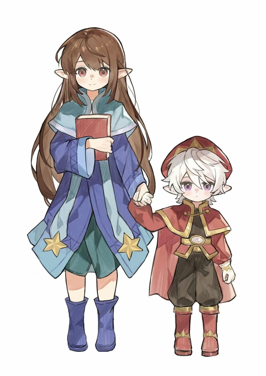 1boy, 1girl, aged_down, blush, book, boots, brown_eyes, brown_hair, capelet, child, chinese_commentary, closed_mouth, commentary_request, elf, enzo_(roco_kingdom:_world), full_body, hat, highres, holding, holding_book, holding_hands, long_hair, long_sleeves, looking_at_viewer, pointy_ears, roco_kingdom, roco_kingdom:_world, sherry_(roco_kingdom:_world), simple_background, smile, standing, star_symbol, violet_eyes, white_background, white_hair, wujiujiu