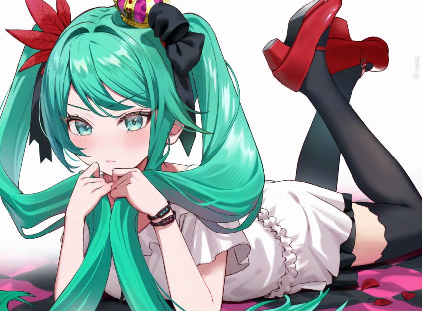 1girl, aqua_eyes, aqua_hair, ay6as, blush, bracelet, checkered_bed_sheet, crown