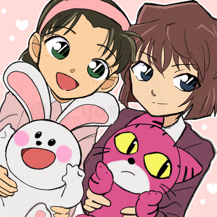 2girls, animal, blue_eyes, brown_hair, cat_(tabekko_doubutsu), collared_shirt, commentary_request, crossover