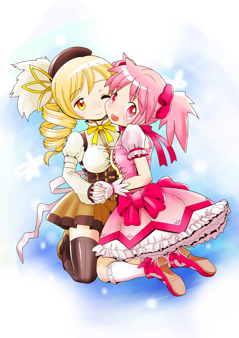 blonde_hair, drill_hair, gloves, hat, kaname_madoka, mahou_shoujo_madoka_magica, multiple_girls, pink_hair
