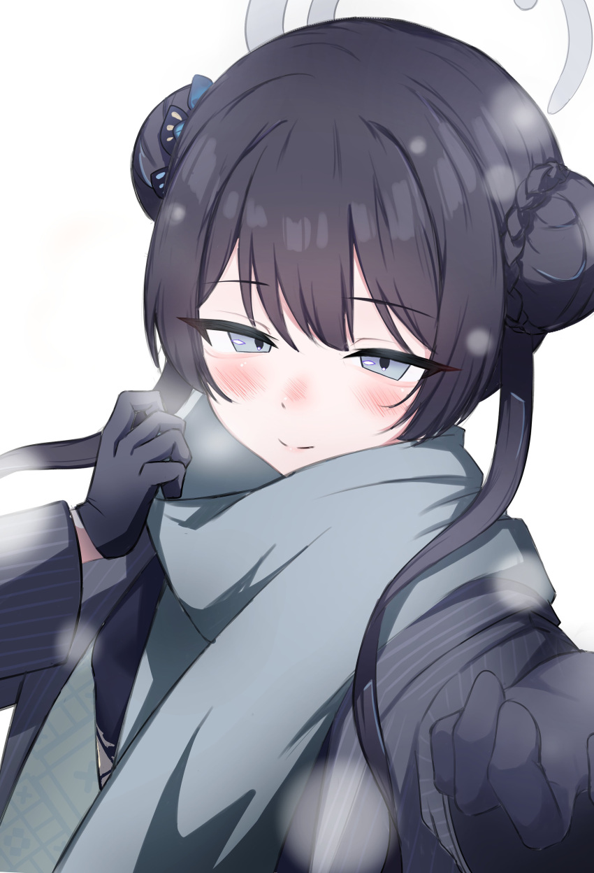 1girl, absurdres, blue_archive, blush, commentary_request, dokuwachichi, gloves, highres