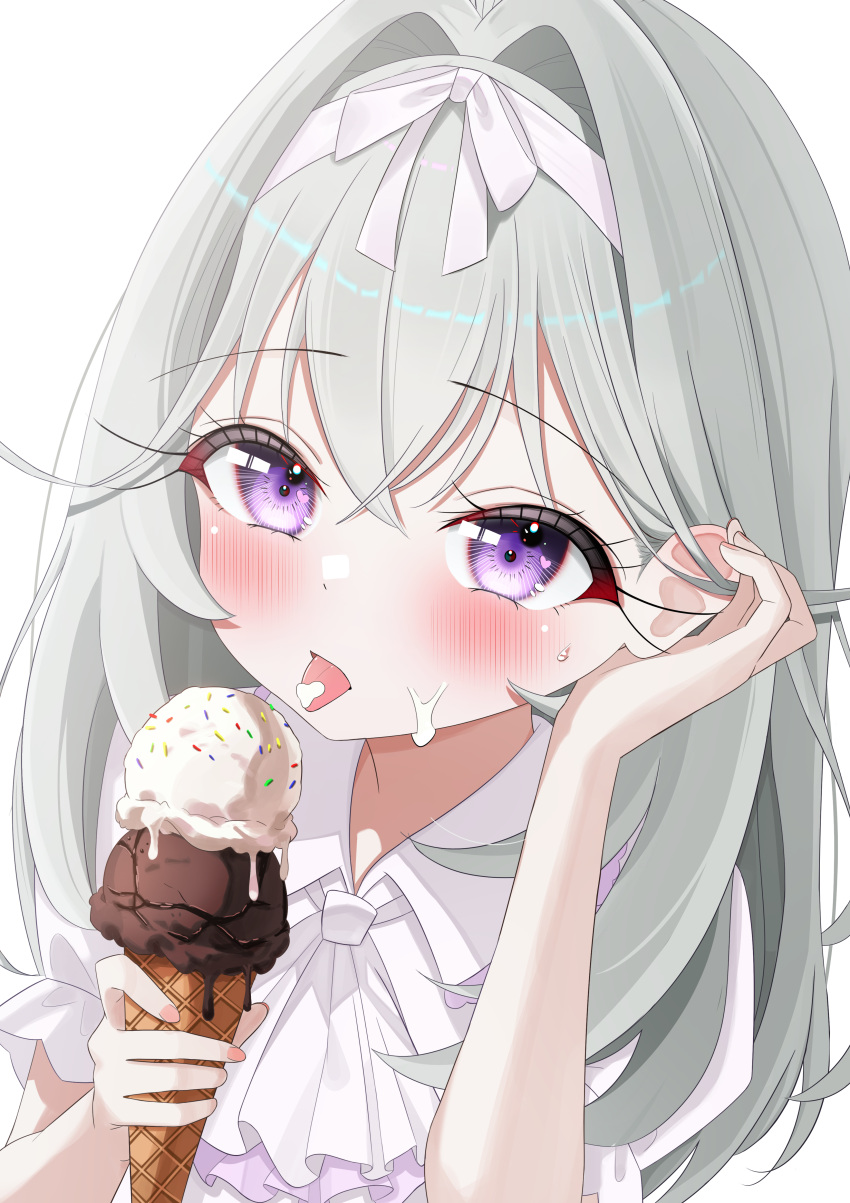1girl, absurdres, commentary_request, fella_(vpffk0731), food, grey_hair, hair_between_eyes, hair_intakes