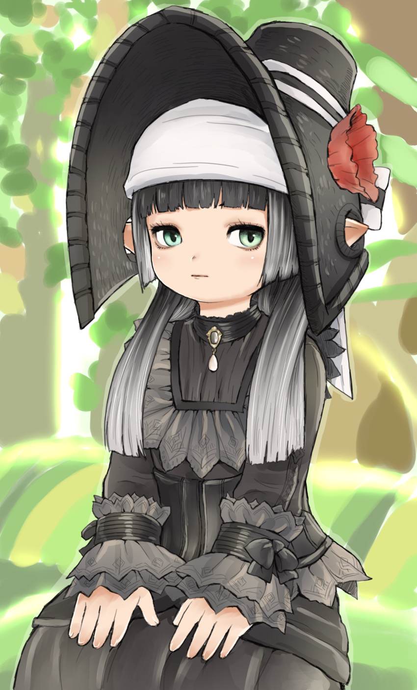 1girl, absurdres, black_dress, black_hair, black_hat, blunt_bangs, blunt_ends, closed_mouth, commentary, dress, felicie_ff14, final_fantasy, final_fantasy_xiv, gem, gothic_lolita, gradient_hair, green_eyes, grey_hair, hands_on_lap, hat, highres, hime_cut, lalafell, light_blush, lolita_fashion, long_hair, long_sleeves, multicolored_hair, original, pointy_ears, sitting, solo, straw_hat, two-tone_hair, untranslatable_commentary, warrior_of_light_(ff14), white_gem