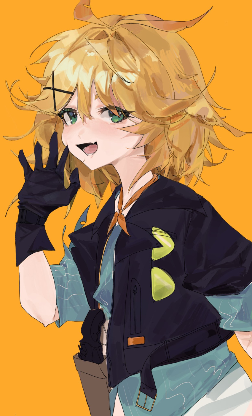 1girl, blonde_hair, commentary, dokibird, dokibird_(bounty_hunter), english_commentary, fang, gloves