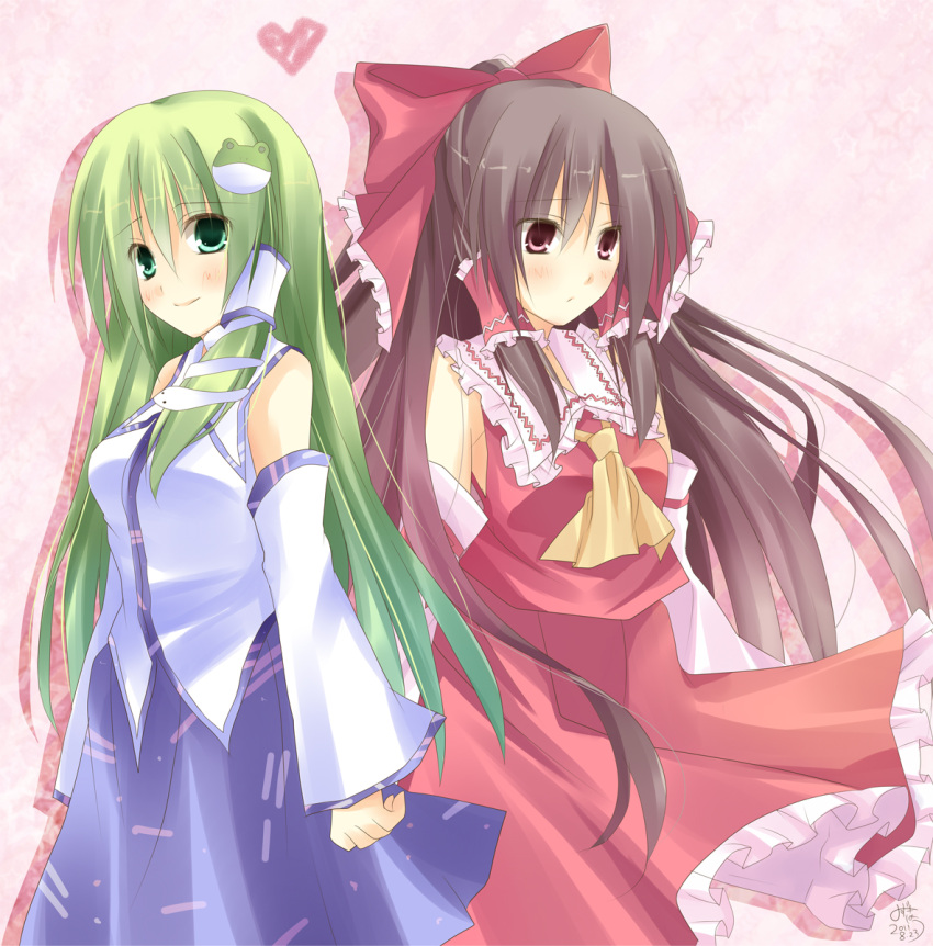 bow, brown_hair, detached_sleeves, frog, green_eyes, green_hair, hair_bow, hair_tubes