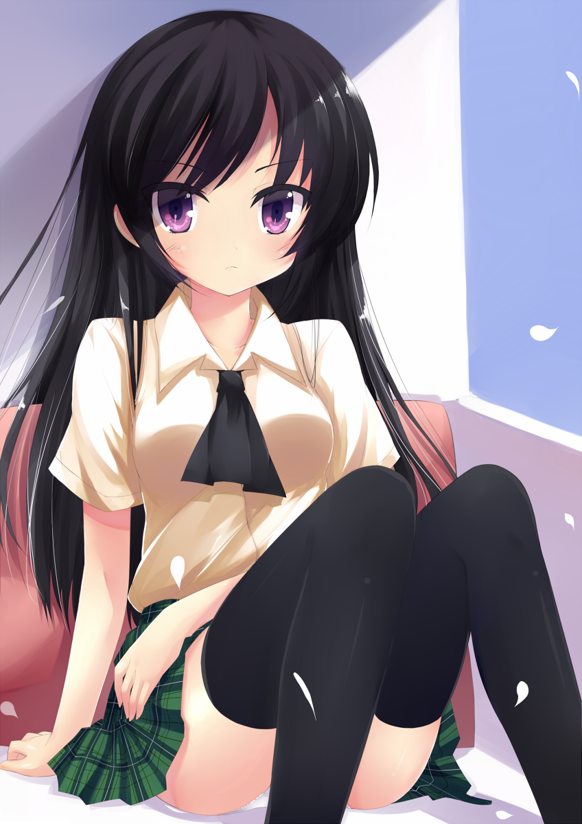 ascot, bad_id, black_hair, black_legwear, blush, boku_wa_tomodachi_ga_sukunai, convenient_censoring, convenient_leg