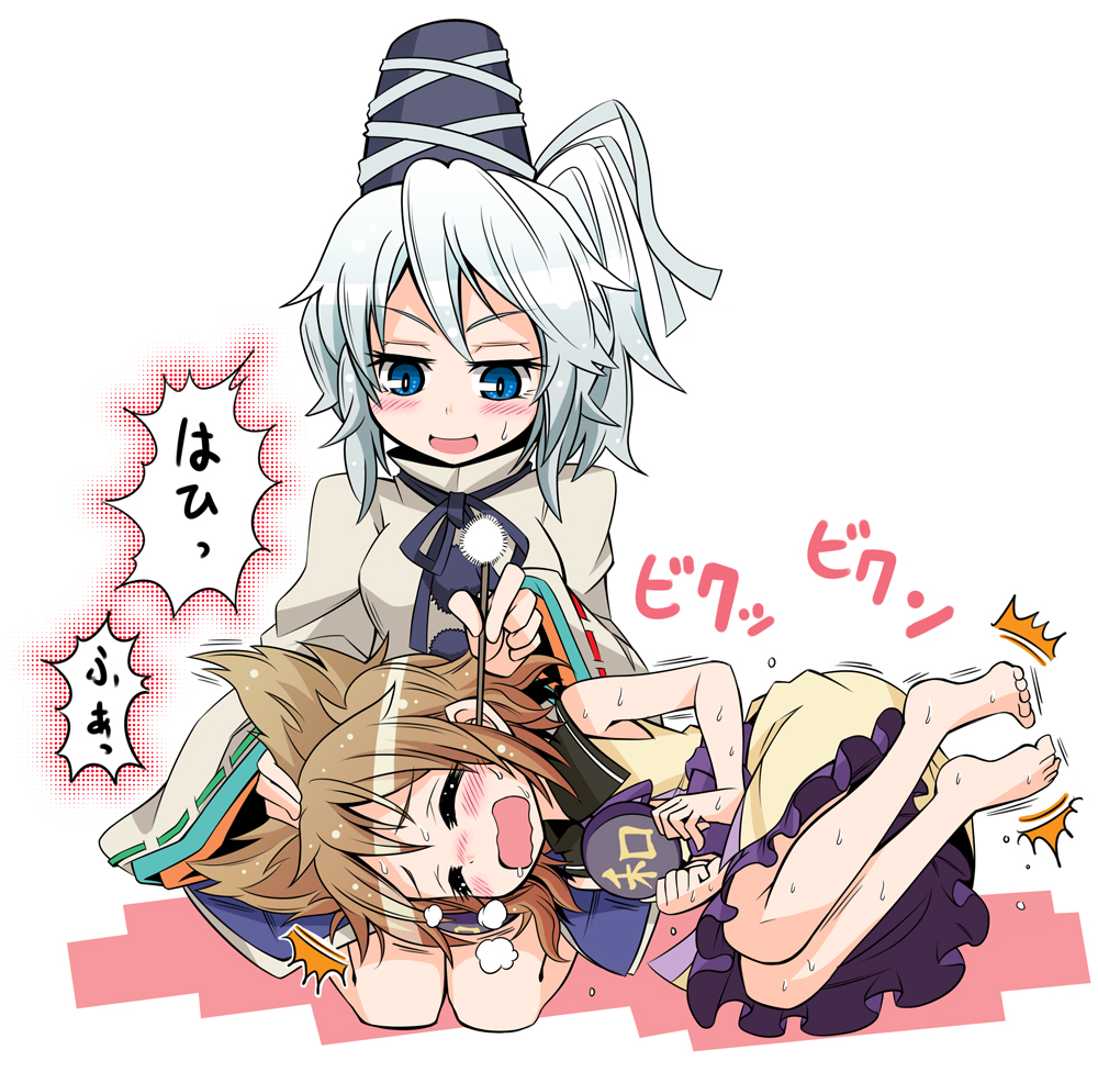 bare_legs, barefoot, blue_eyes, blush, breath, brown_hair, closed_eyes, eargasm, emu_(toran), eyes_closed, hand_on_head, hat, japanese_clothes, kariginu, lap_pillow, lying, mimikaki, mononobe_no_futo, multiple_girls, on_side, open_mouth, short_hair, silver_hair, simple_background, smile, sweat, touhou, toyosatomimi_no_miko, translated, translation_request, trembling, twitching, yuri