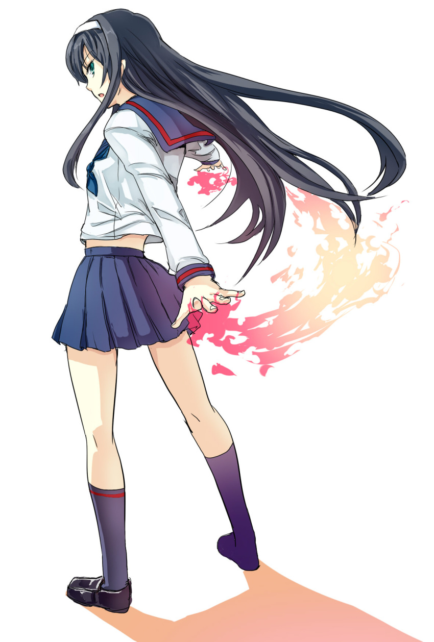 aqua_eyes, black_hair, footwear, hairband, highres, hotaru_akari, long_hair, school_uniform, serafuku, shoes, skirt, socks, tohno_akiha, toono_akiha, tsukihime, very_long_hair