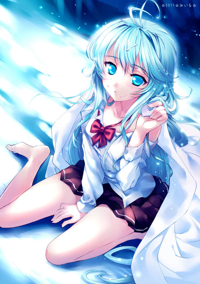 ahoge, antenna_hair, bad_id, bare_legs, bare_shoulders, barefoot, blanket, blue_eyes