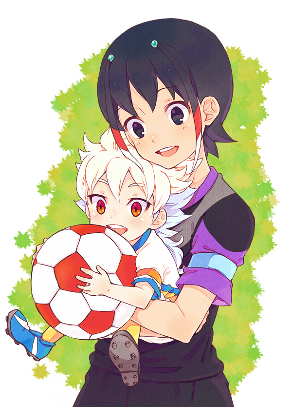 ancient_dark, ball, black_hair, child, hair_ornament, hakuryuu_(inazuma_eleven), holding, inazuma_eleven
