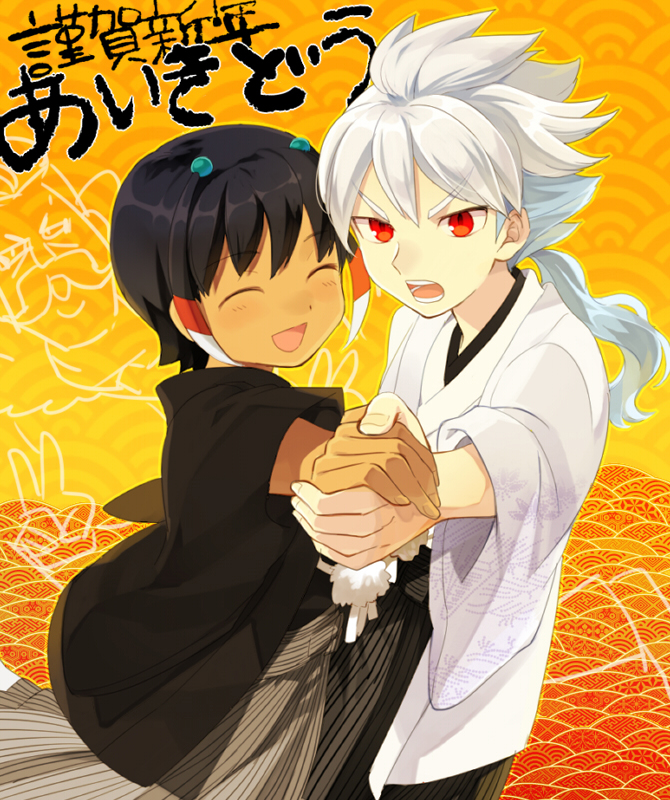 2boys, asa_no_ha_(pattern), blue_hair, closed_eyes, dancing, eyes_closed, hair_ornament, hakuryuu_(inazuma_eleven), inazuma_eleven, inazuma_eleven_(series), inazuma_eleven_go, japanese_clothes, kibayama_dousan, kibayama_douzan, long_hair, multicolored_hair, multiple_boys, open_mouth, red_eyes, rezigigasunoyume, sayagata, seigaiha, shippou_(pattern), shuu_(inazuma_eleven), smile, white_hair