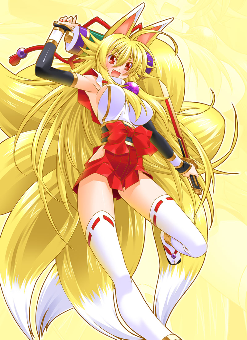 animal_ears, blonde_hair, breasts, fang, fox_ears, fox_tail, hakama_skirt, izuna_(shinrabanshou), kagenin, kageyama_shinobi, long_hair, multiple_tails, open_mouth, red_eyes, scroll, shinrabanshou, solo, sword, tail, thigh-highs, thighhighs, very_long_hair, weapon, white_legwear