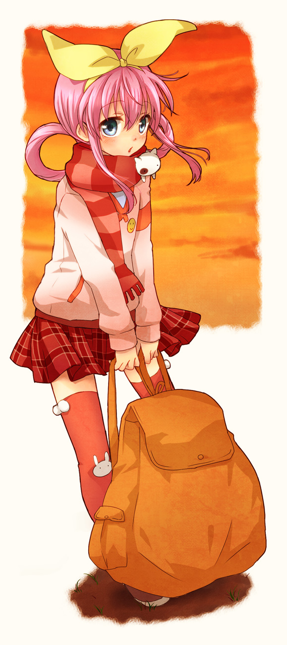 bag, blue_eyes, hato37, highres, pink_hair, red_legwear, scarf, sherlock_shellingford