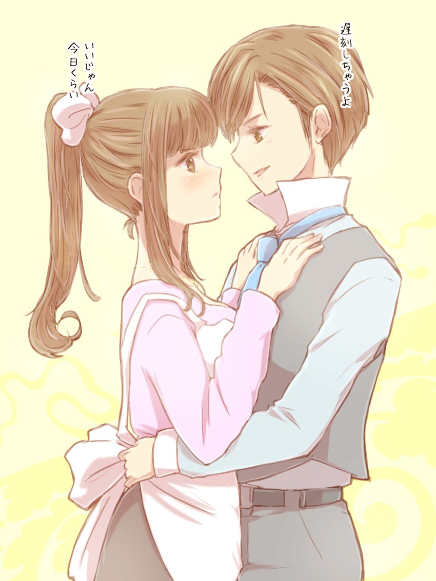 androgynous, apron, bad_id, bow, brown_hair, character_request, hair_bow, highres, holding, hug, jairo, majisuka_gakuen, multiple_girls, necktie, ponytail, popped_collar, reverse_trap, sado_(majisuka_gakuen), short_hair, tomboy, torigoya_(majisuka_gakuen), translated, translation_request, yuri