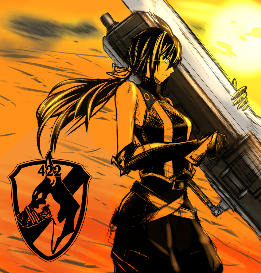 absurdres, barefoot, breasts, elbow_pads, gloves, gunblade, halterneck, highres