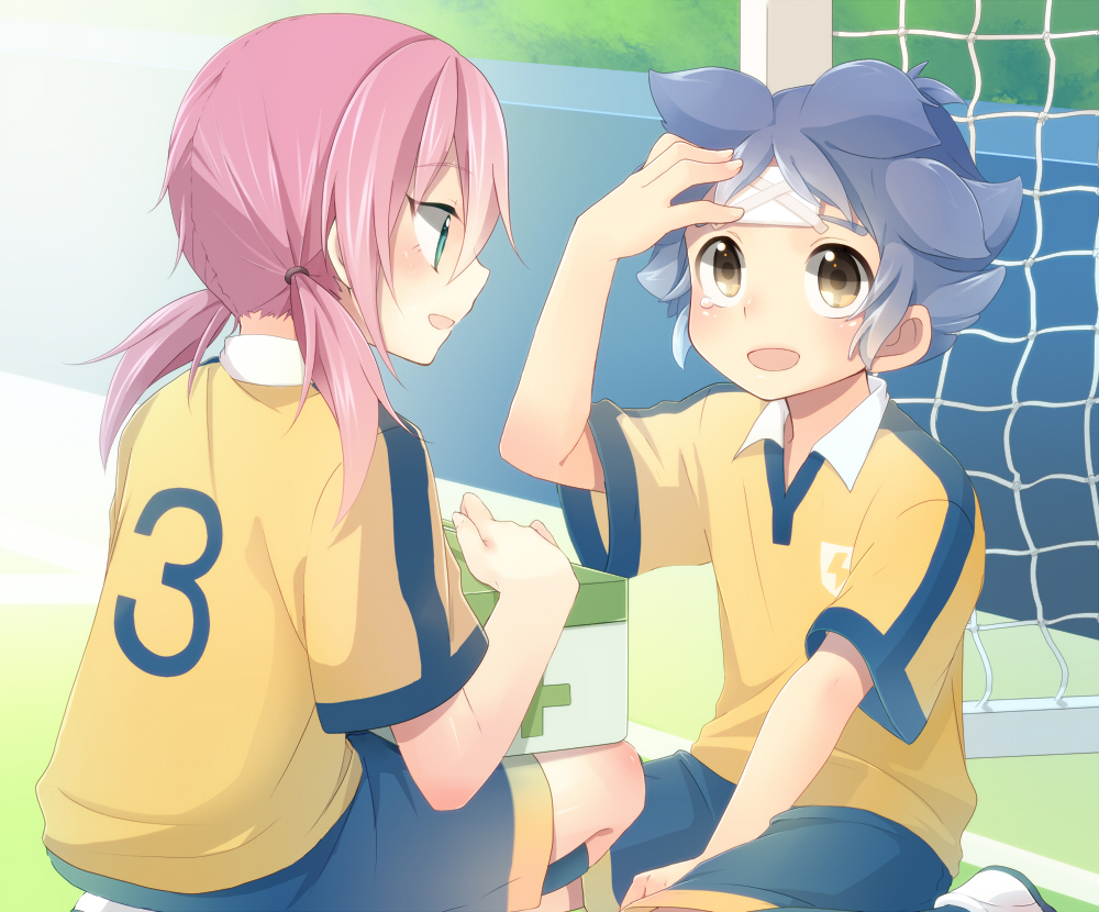 :d, androgynous, aqua_hair, blue_hair, first_aid_kit, hand_on_head, inazuma_eleven, inazuma_eleven_(series)