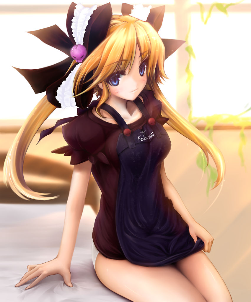 apron, blonde_hair, blue_eyes, criminal_girls, gizensha, hair_ornament, kisaragi_(criminal_girls), light_smile