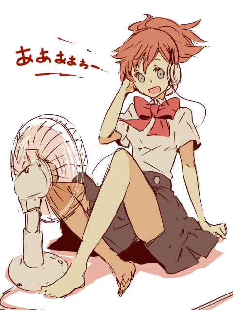 aiwatan, barefoot, brown_hair, electric_fan, female_protagonist_(persona_3), grey_eyes, hair_ornament, headphones
