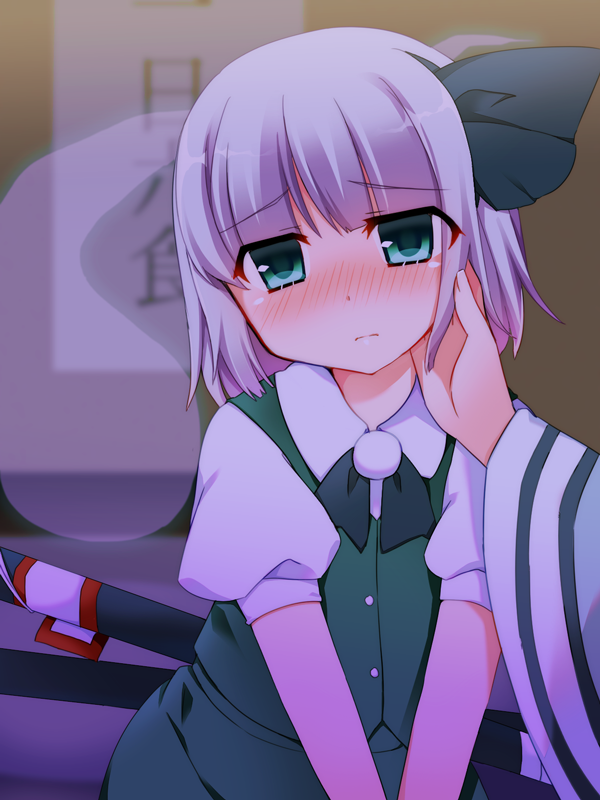 adaajt, blush, green_eyes, hair_ribbon, hands, hitodama, konpaku_youmu, konpaku_youmu_(ghost)