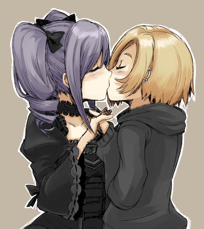 blonde_hair, blush, bow, choker, closed_eyes, drill_hair, earring, eyes_closed, gothic_lolita, hair_bow, hair_over_one_eye, hand_holding, holding_hands, hoodie, idolmaster, idolmaster_cinderella_girls, jewelry, kanzaki_ranko, kiss, lolita_fashion, long_hair, multiple_girls, mutual_yuri, ofuro_mantarou, purple_hair, shirasaka_koume, short_hair, simple_background, sleeves_past_wrists, sweater, twin_drills, twintails, yuri