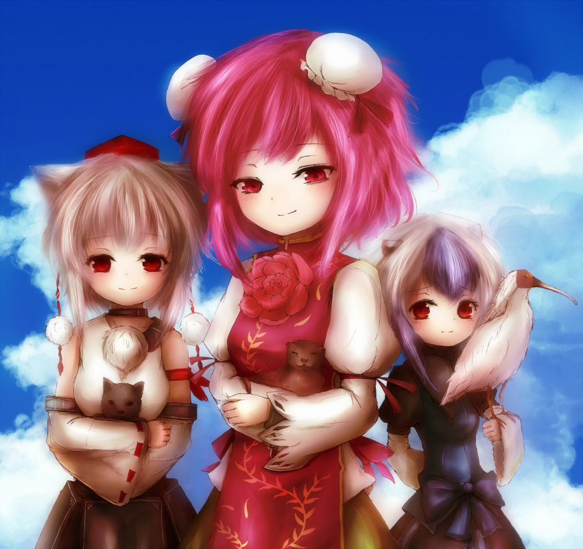 amanojaku, bird, blush, cat, cloud, clouds, crested_ibis, double_bun, gopher_(animal), highres, hug, ibaraki_kasen, ibis, inubashiri_momiji, looking_at_viewer, multiple_girls, short_hair, sky, smile, tokiko_(touhou), touhou