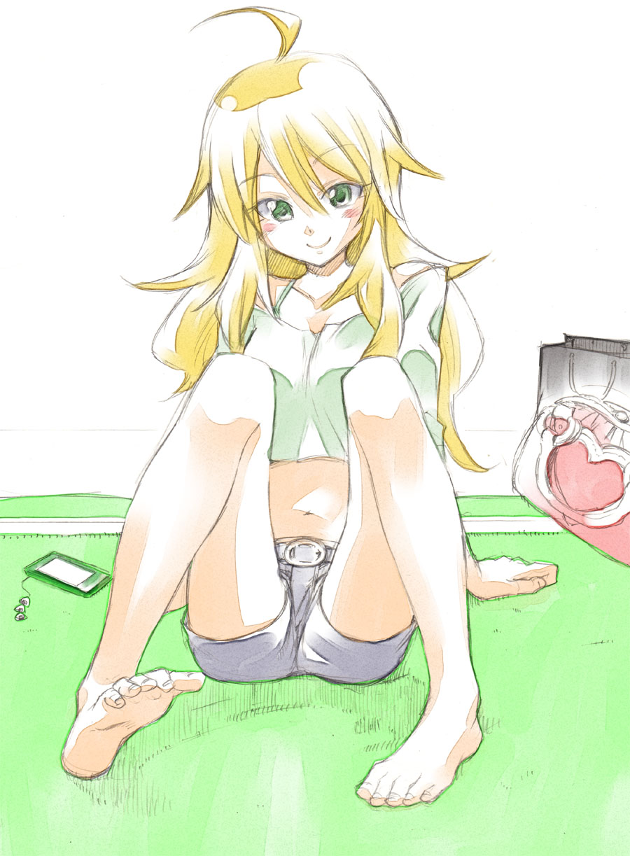 ahoge, arm_support, bag, barefoot, blonde_hair, cellphone, crop_top, green_eyes