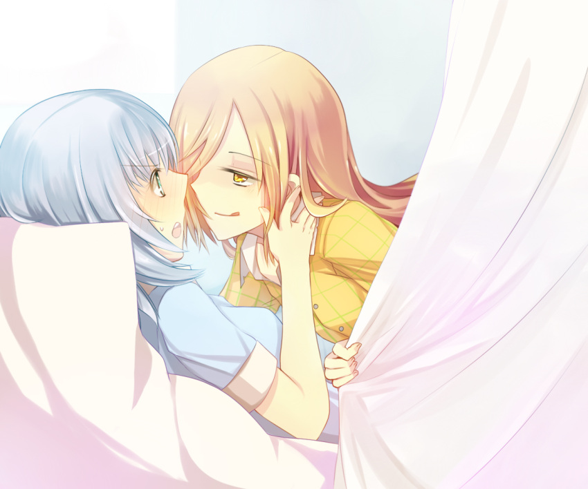 :p, bed, binbougami_ga!, blonde_hair, blush, eye_contact, green_eyes, hand_on_another's_cheek