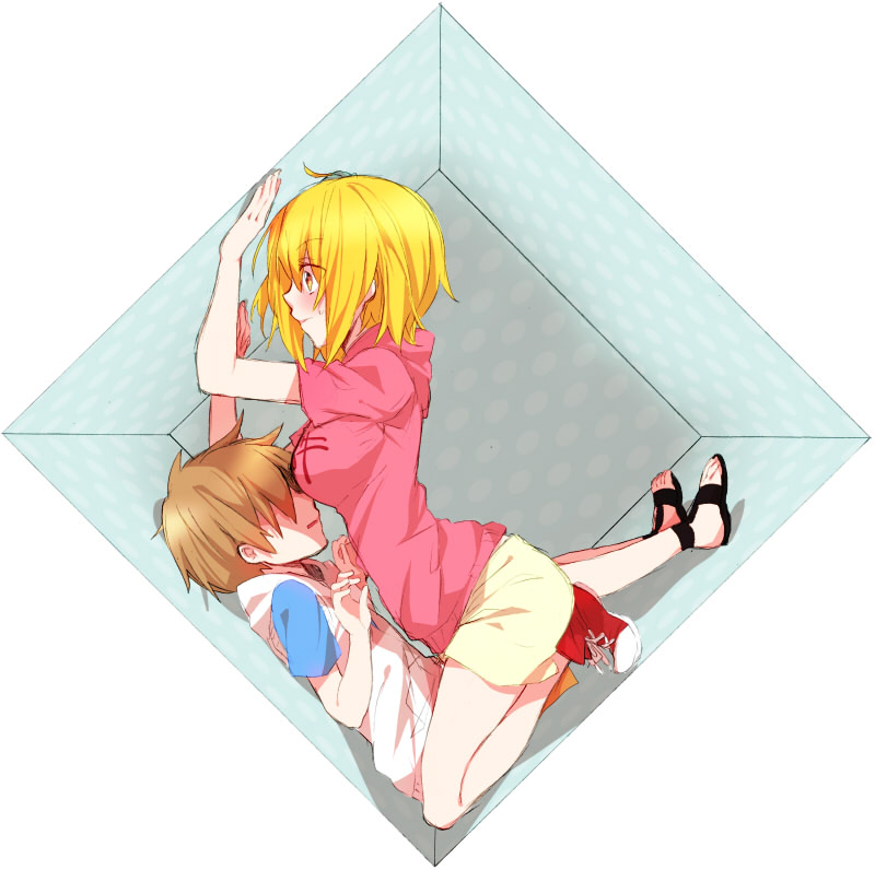 1girl, blonde_hair, blush, box, brown_hair, hibiya_(kagerou_project), hoodie, kagerou_days_(vocaloid)
