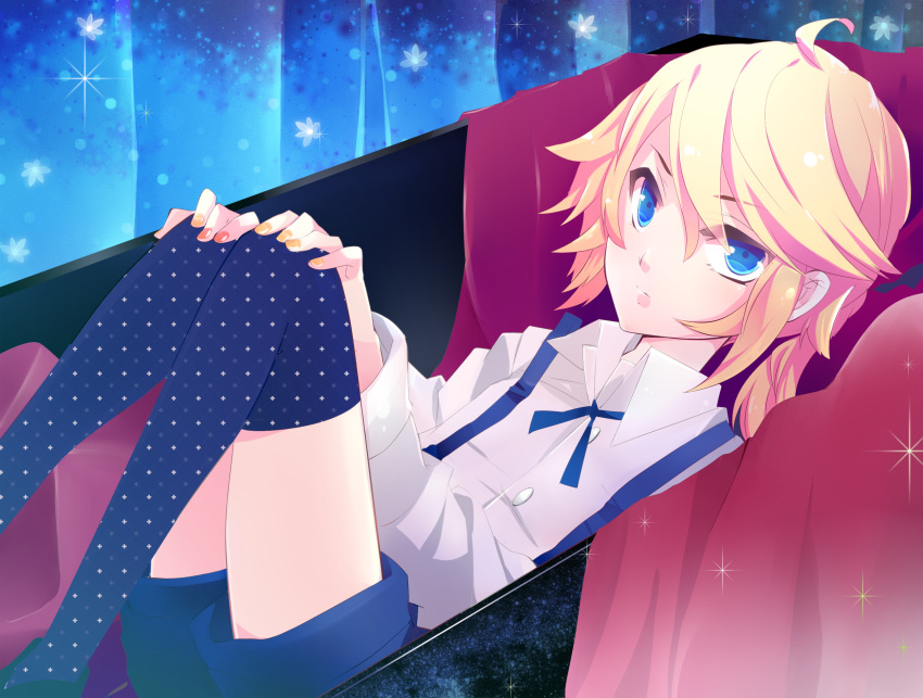 ahoge, androgynous, blonde_hair, blue_eyes, highres, kagamine_len, kaisaki, looking_at_viewer, nail_polish, polka_dot, polka_dot_legwear, short_hair, shorts, sitting, solo, thigh-highs, thighhighs, trap, vocaloid