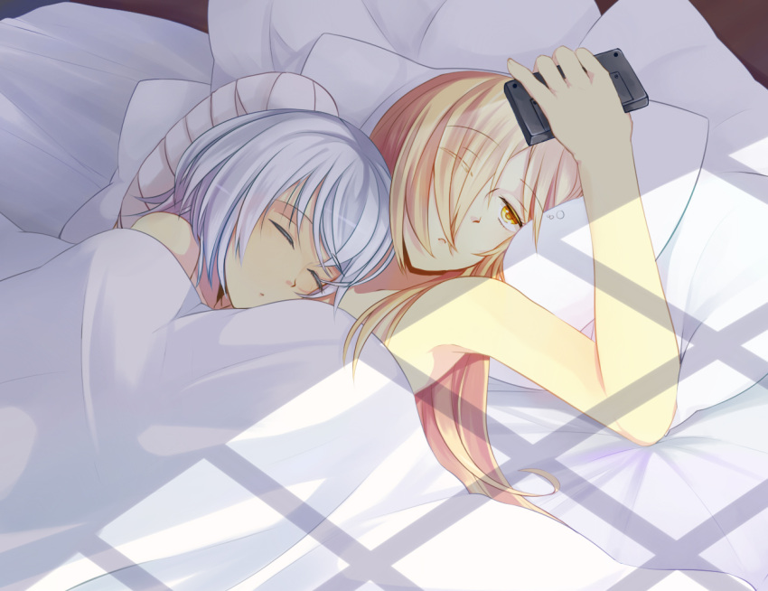 binbougami_ga!, blonde_hair, cellphone, closed_eyes, eyes_closed, hair_over_one_eye, hinagi_(fox_priest), holding