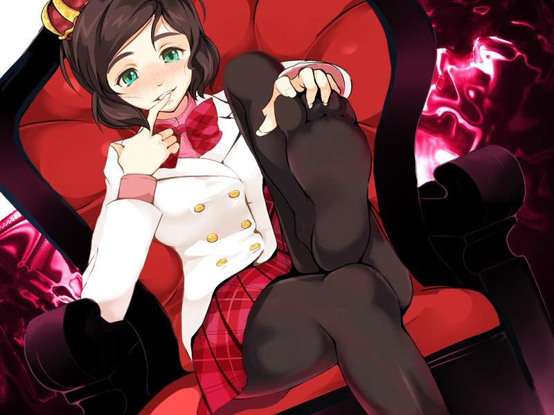 black_hair, black_legwear, blush, bow, chair, crown, feet, green_eyes, hands_on_feet, idolmaster, idolmaster_cinderella_girls, looking_at_viewer, naughty_face, nira_(vira), no_shoes, pantyhose, plaid, plaid_bow, plaid_skirt, short_hair, sitting, skirt, soles, solo, yao_feifei