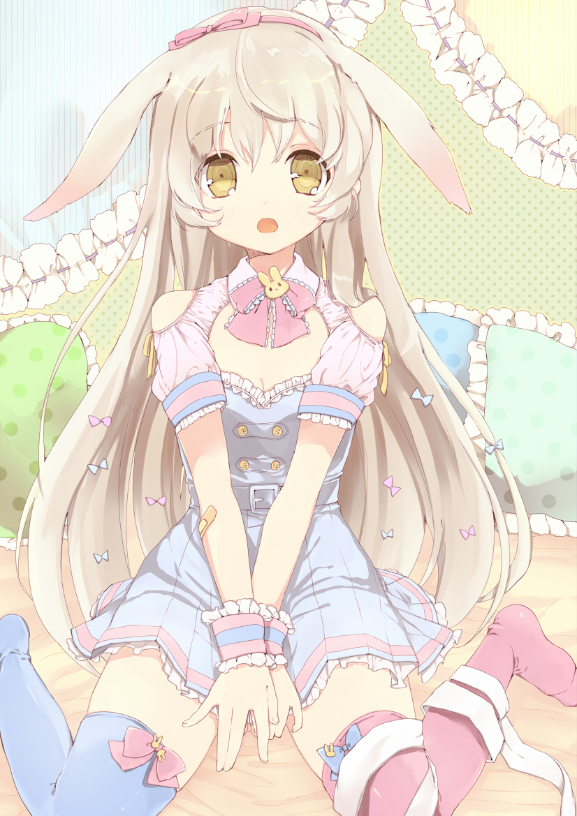 :o, animal_ears, asymmetrical_legwear, belt, blonde_hair, blue_legwear, hairband, honey0x0x0