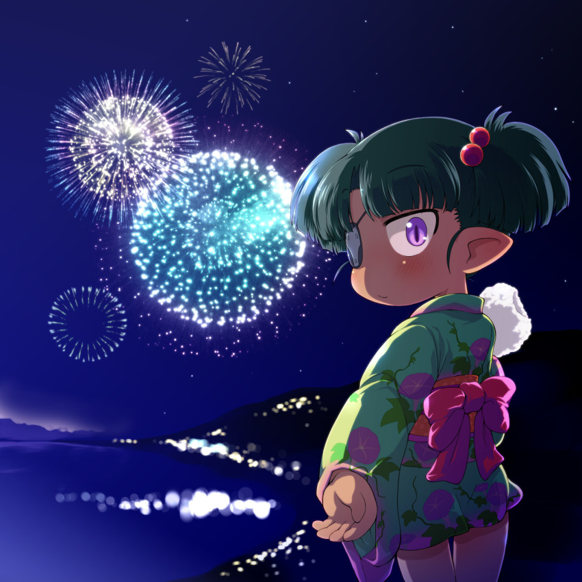 bow, cotton_candy, dark_skin, eyepatch, fireworks, green_hair, hair_bobbles, hair_ornament, highres, isadora_finnsdottir, japanese_clothes, kimono, lotte_no_omocha!, pink_eyes, pointy_ears, reaching, sakurabe_notosu, short_hair, solo, twintails, yukata