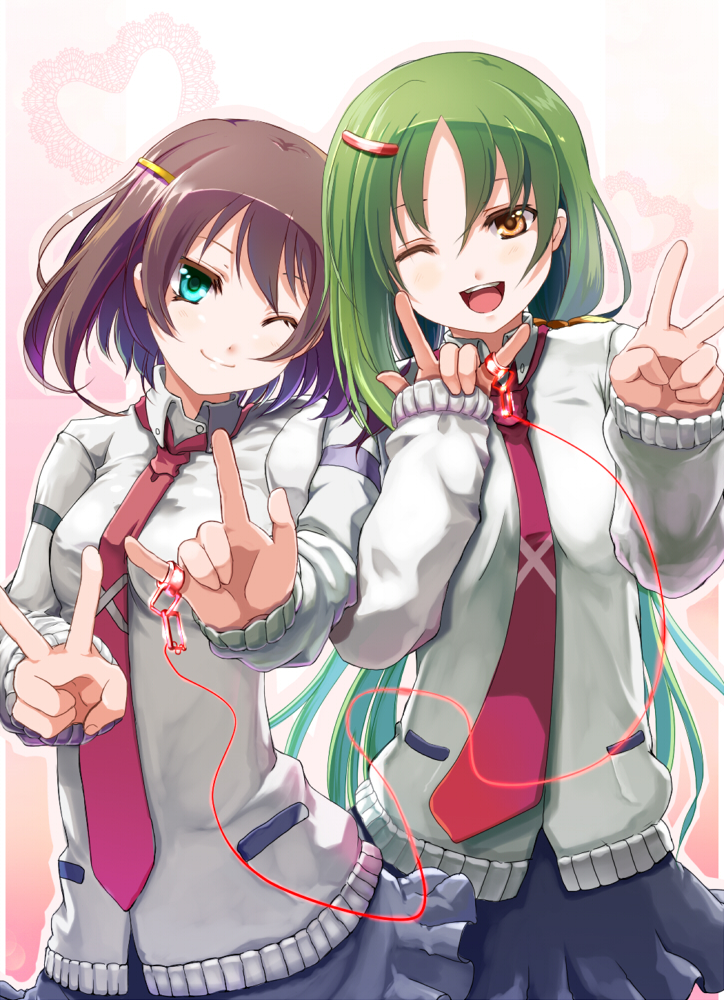blush, brown_hair, green_hair, hair_ornament, hairclip, long_sleeves, mogumoge, multiple_girls