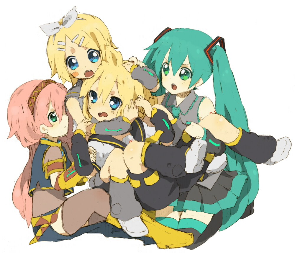 aqua_hair, bad_id, blonde_hair, blue_eyes, detached_sleeves, hair_ornament, hairclip, harem