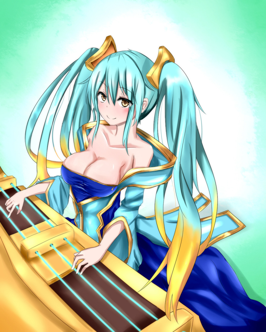 1girl, aqua_hair, bare_shoulders, blonde_hair, blush, breasts, cleavage, collarbone
