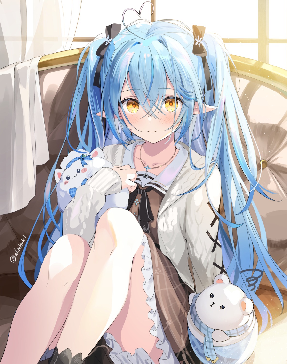 akamoku, daifuku_(yukihana_lamy), elf, hololive, pointy_ears, seifuku, skirt_lift, sweater