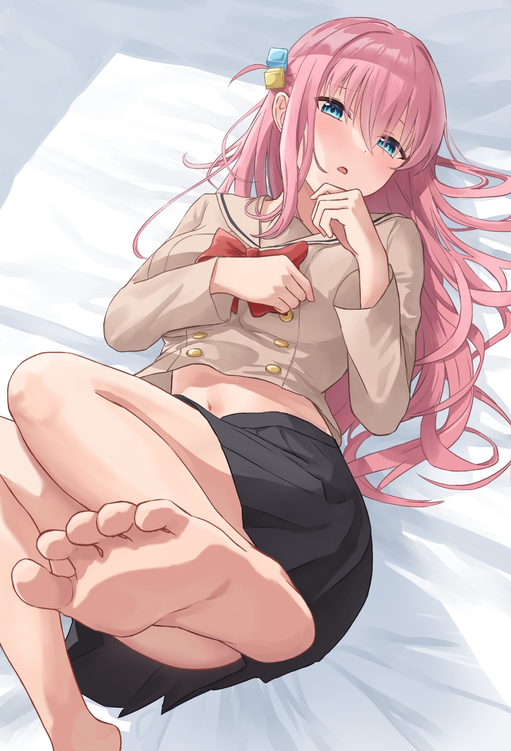 bocchi_the_rock!, feet, gotou_hitori, namiyamako, seifuku, skirt_lift