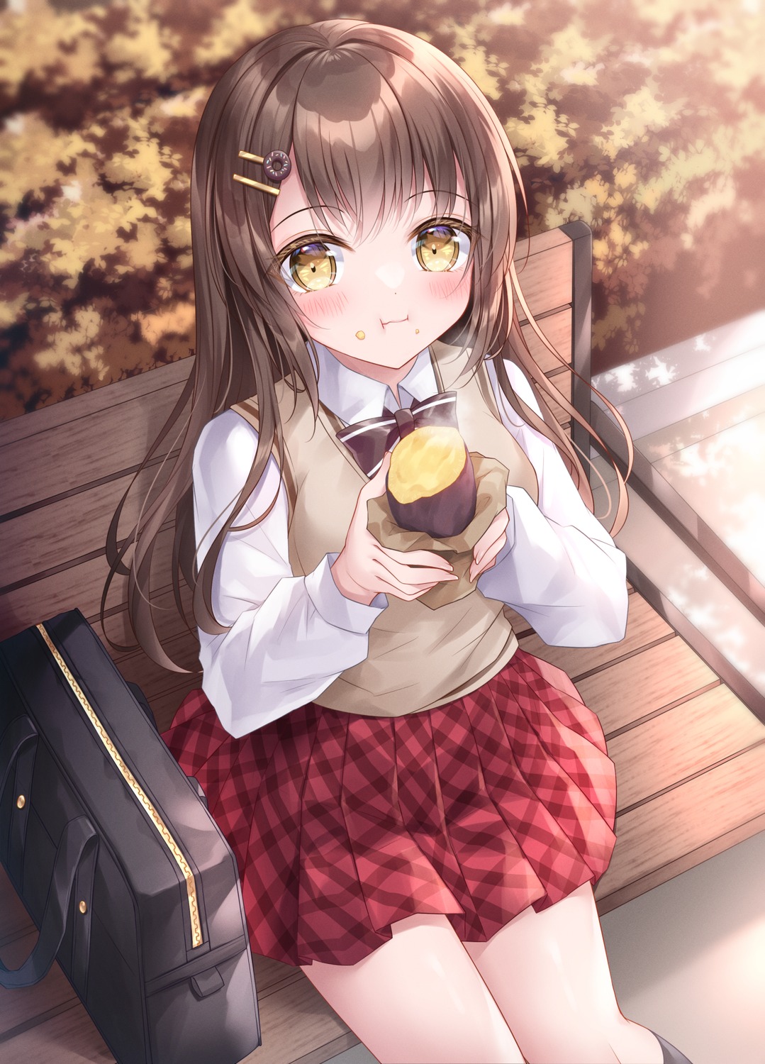 cream, kohinata_hoshimi, seifuku, sweater