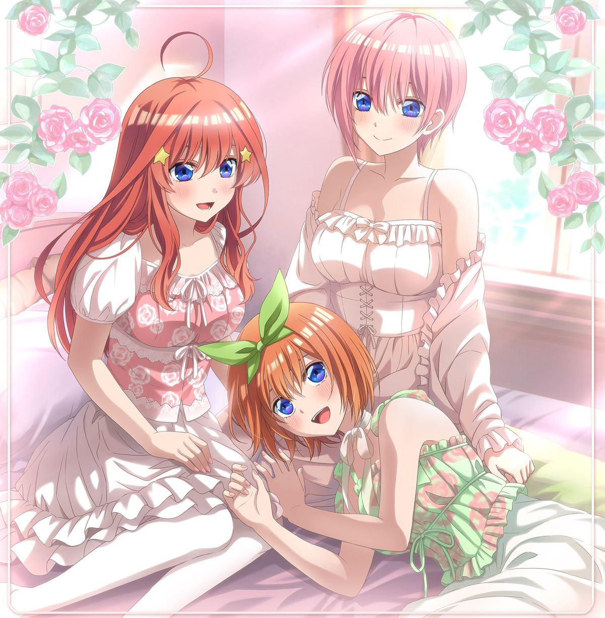 5-toubun_no_hanayome, nakano_ichika, nakano_itsuki, nakano_yotsuba, pantyhose, studio_viga, tagme