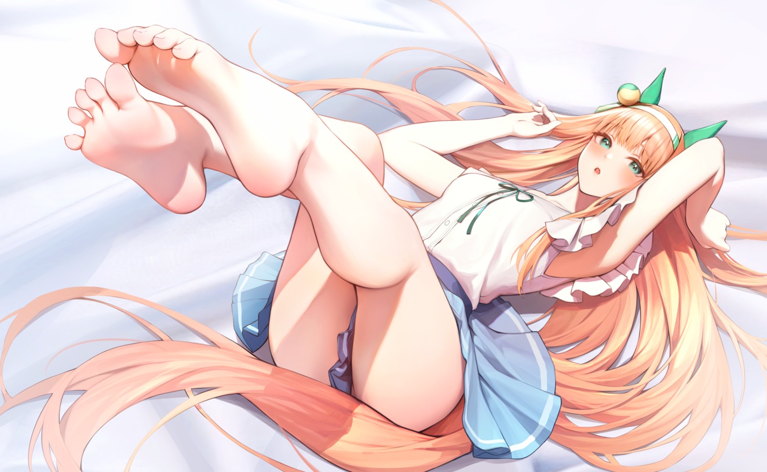 animal_ears, feet, silence_suzuka_(umamusume), skirt_lift, tail, uma_musume_pretty_derby, zhenli-mari