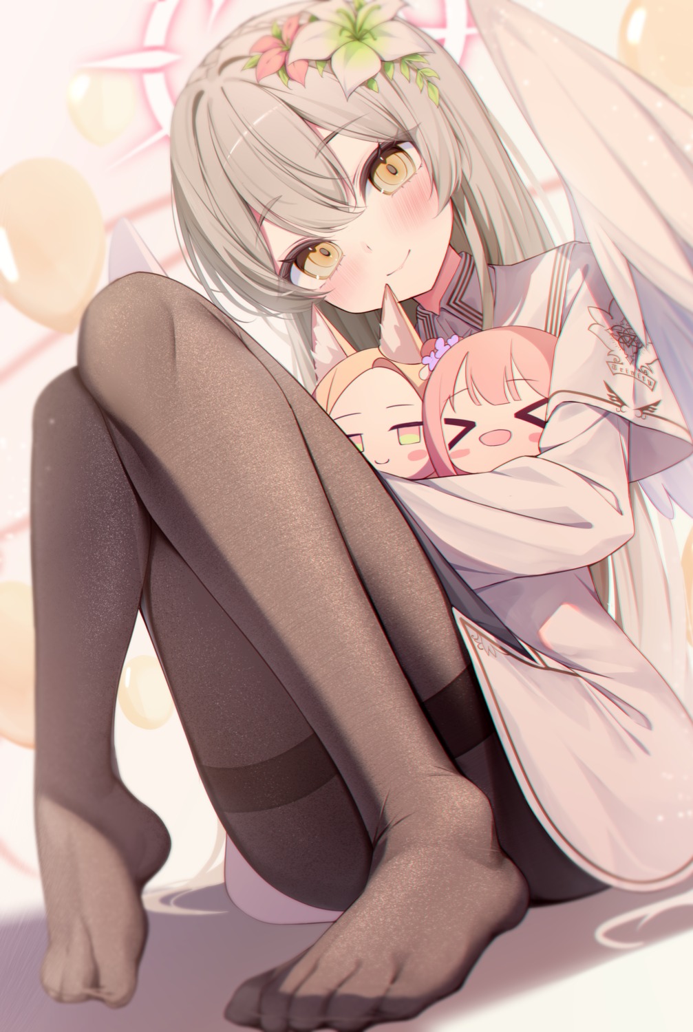 213_gou, angel, animal_ears, blue_archive, chibi, feet, kirifuji_nagisa, kitsune