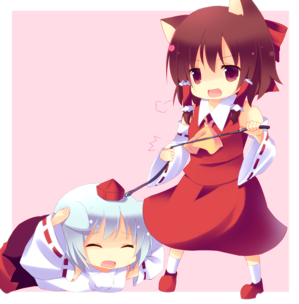 animal_ears, chibi, cresc-dol, hakurei_reimu, inubashiri_momiji, miko, nekomimi, touhou