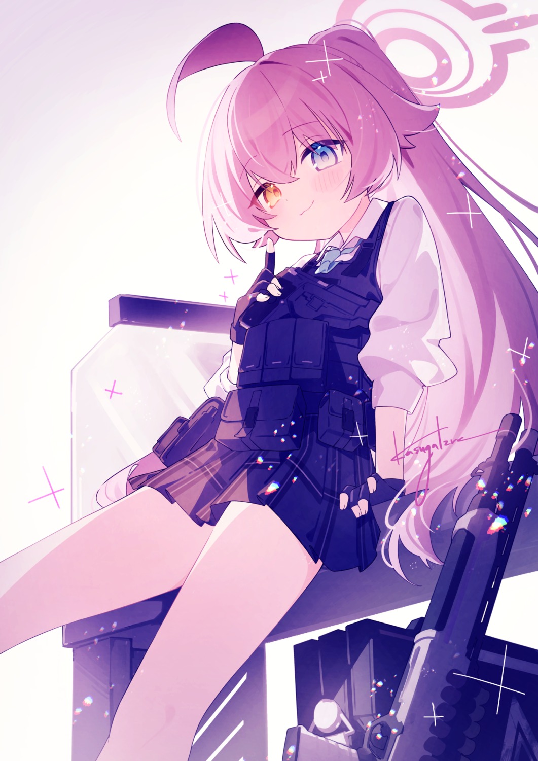 blue_archive, gun, halo, heterochromia, kasuga_izure, seifuku, takanashi_hoshino