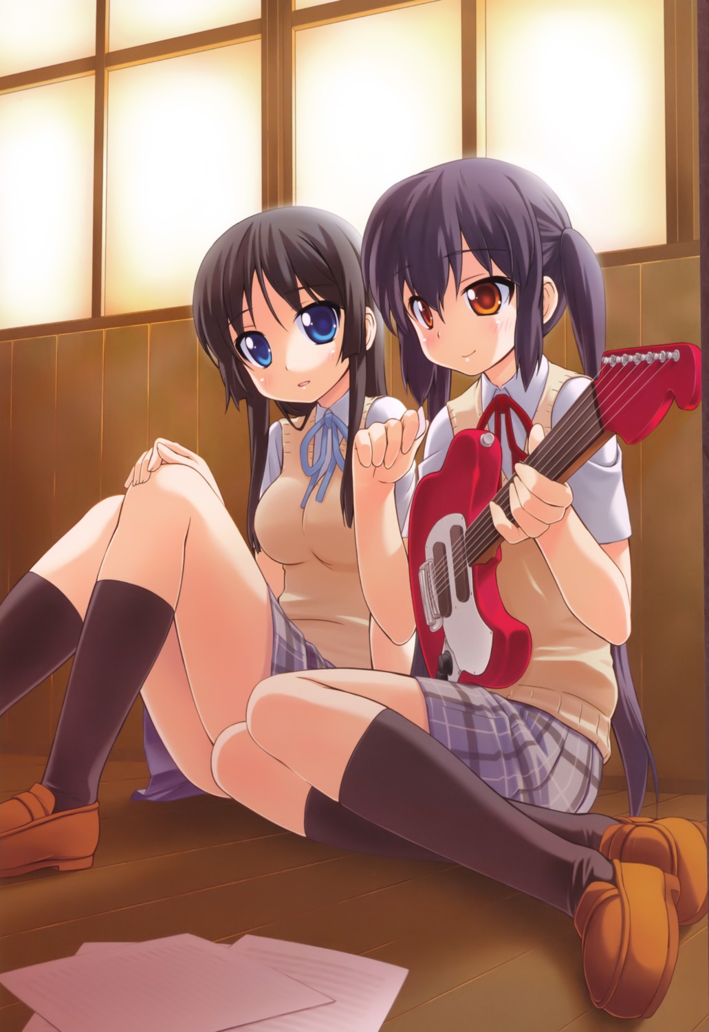 akiyama_mio, bakutendou, guitar, k-on!, nakano_azusa, seifuku